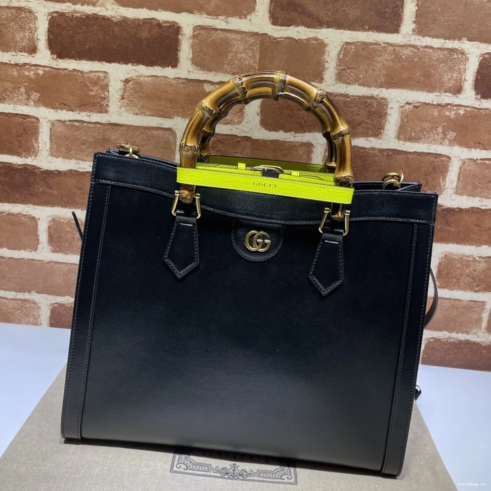 bag GUCCI medium tote Diana 0724